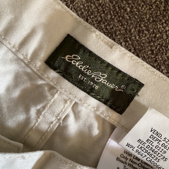 EDDIE Bauer womens pants/khakis; size 10 - Picture 3 of 5